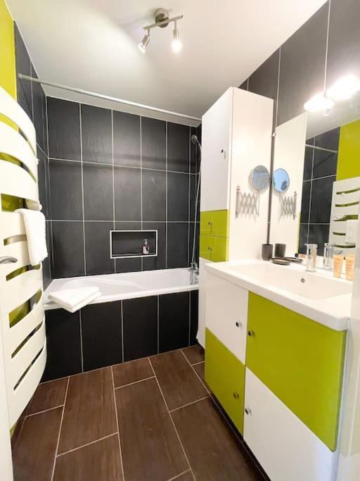 Le St Laurent - Ma Cabotte Apartment Шалон-сюр-Сон Екстериор снимка
